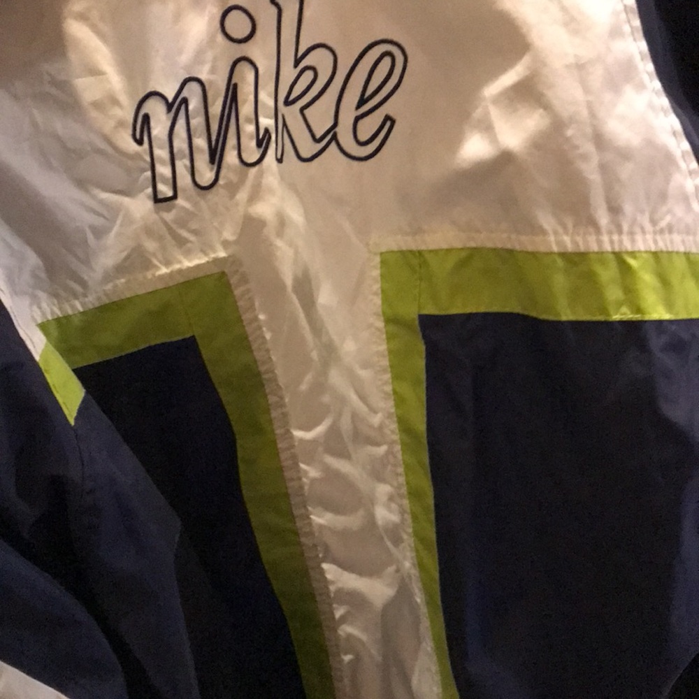 Jacket - Picture 3 of 4